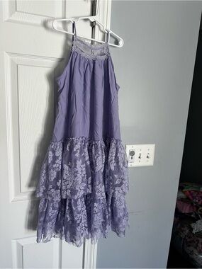 Lilac Lace Tiered Girls' Party Dress with Spaghetti Straps
